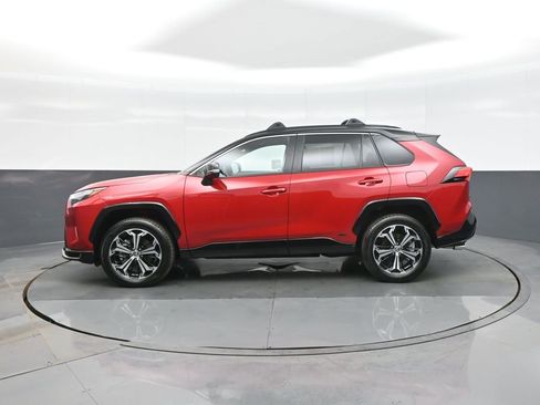 Certified 2025 Toyota RAV4 XSE image 4