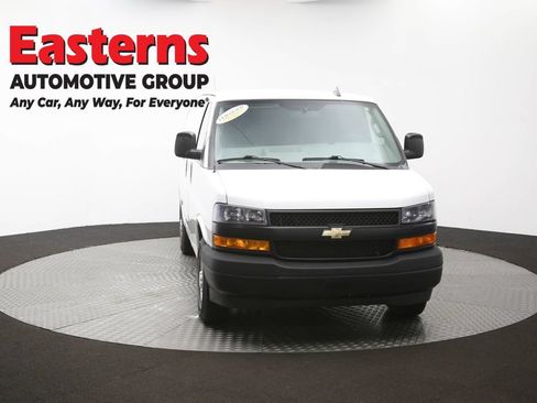 Used 2021 Chevrolet Express 2500 RWD image 46