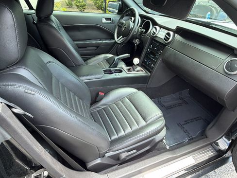 Used 2008 Ford Mustang Shelby GT500 RWD image 21