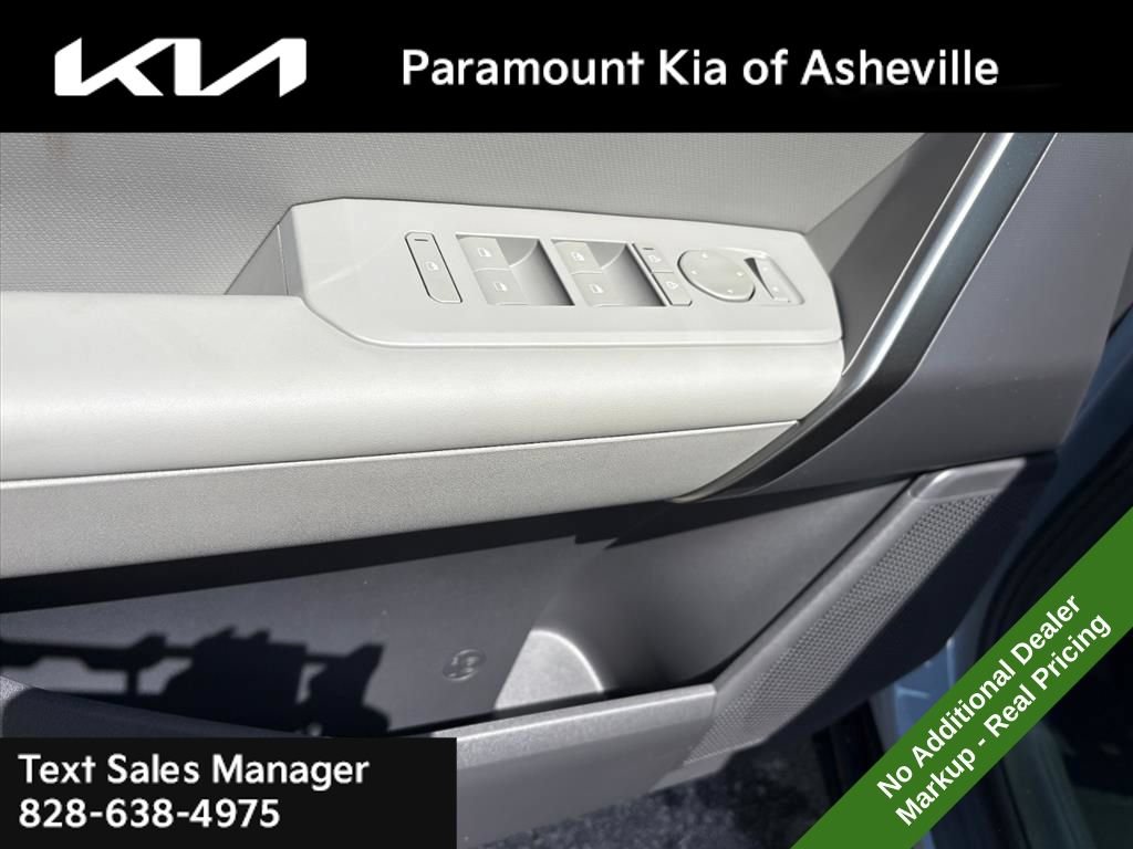 New 2027 Kia Seltos X-Line S w/ X-Line S Premium Package AWD/4WD image 25
