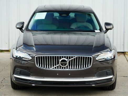 Used 2024 Volvo S90 T8 Ultimate image 47