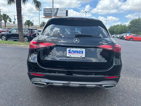 Used 2024 Mercedes-Benz GLC 300 image 3