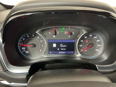 Used 2022 Chevrolet Traverse RS image 10