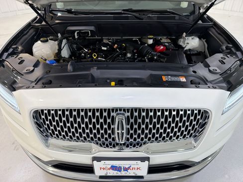 Used 2023 Lincoln Nautilus AWD w/ Premium Package image 30