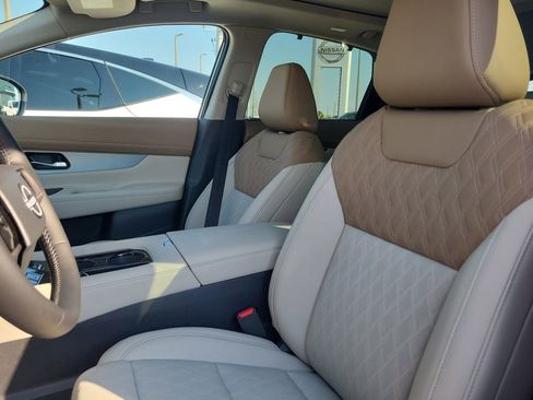 New 2026 Nissan Murano Platinum w/ Technology Package AWD/4WD image 9