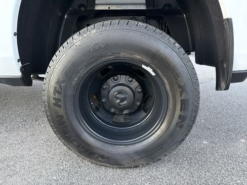 Used 2025 RAM 3500 Tradesman image 20