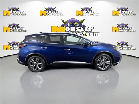 Used 2019 Nissan Murano Platinum image 4