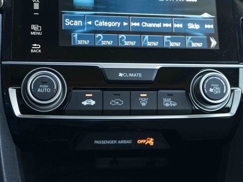Used 2017 Honda Civic EX image 30