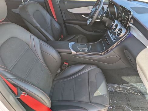 Certified 2022 Mercedes-Benz GLC 43 AMG 4MATIC image 12