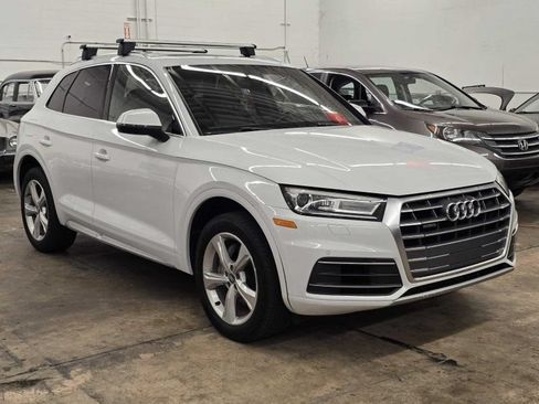 Used 2020 Audi Q5 2.0T Premium w/ Convenience Package AWD/4WD image 1