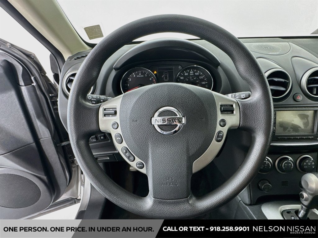 Used 2013 Nissan Rogue SV w/ Premium Pkg AWD/4WD image 11