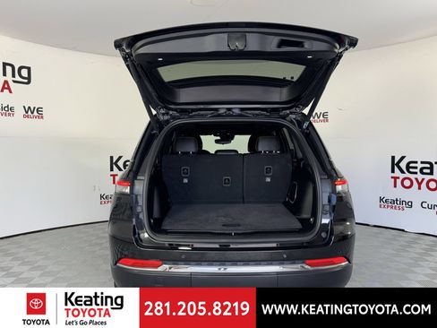Used 2024 Jeep Grand Cherokee Limited 4xe AWD/4WD image 17
