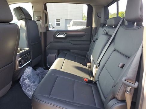 New 2026 GMC Sierra 1500 Denali w/ Denali Reserve Package image 12