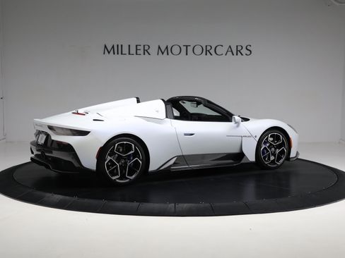 Used 2023 Maserati MC20 Spyder RWD image 12