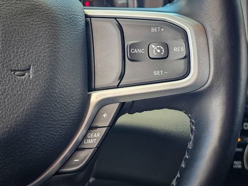 Used 2020 RAM 1500 Big Horn AWD/4WD image 19
