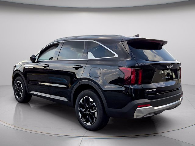 Certified 2026 Kia Sorento S AWD/4WD image 6