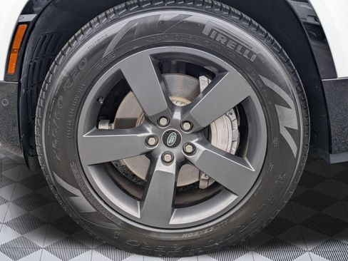 Used 2022 Land Rover Defender 110 X-Dynamic HSE AWD/4WD image 9