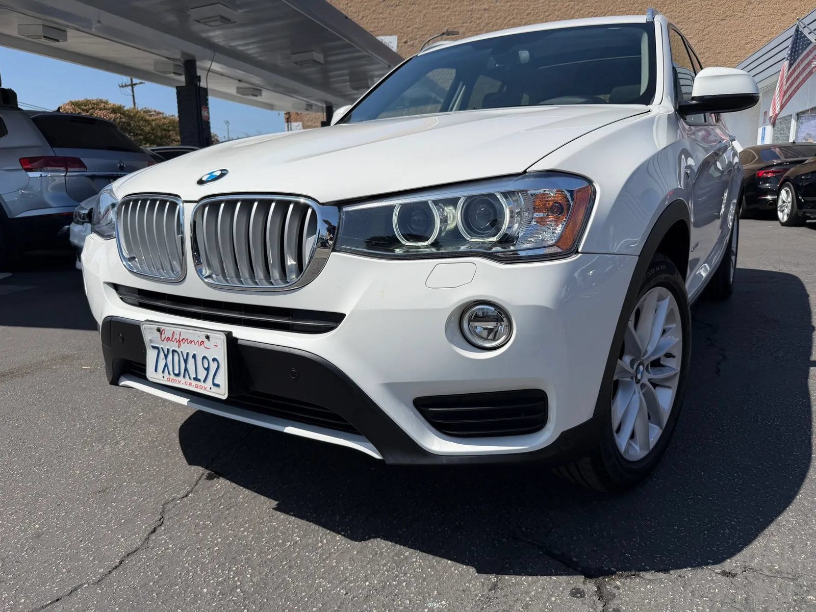 Used 2017 BMW X3 sDrive28i RWD image 3
