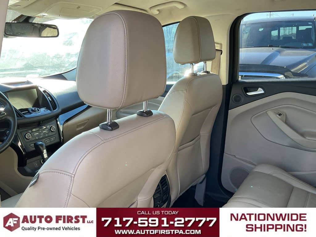 Used 2017 Ford Escape Titanium AWD/4WD image 10