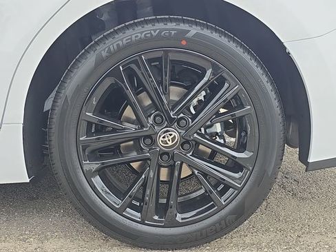 New 2026 Toyota Camry SE image 32