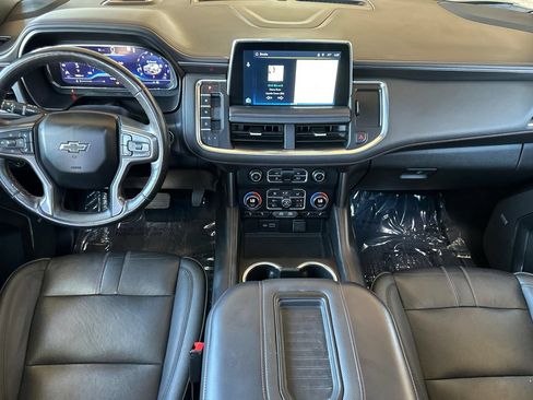 Certified 2022 Chevrolet Suburban RST w/ Sport Performance Package AWD/4WD image 14