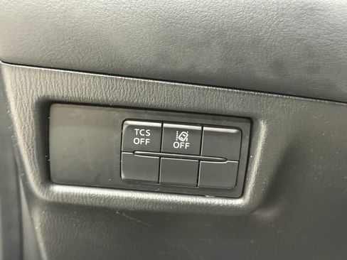 Used 2018 MAZDA CX-5 Touring FWD image 27