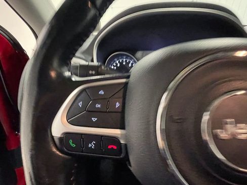 Used 2020 Jeep Compass Latitude image 32