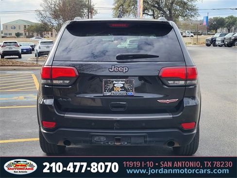 Used 2020 Jeep Grand Cherokee Trailhawk image 4