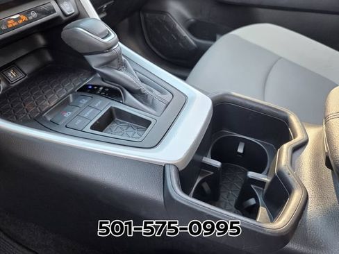 Used 2025 Toyota RAV4 XLE Premium FWD image 28