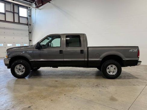 Used 2002 Ford F250 XLT AWD/4WD image 12
