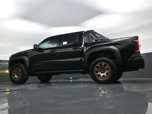 New 2026 Toyota Tacoma Trailhunter image 19