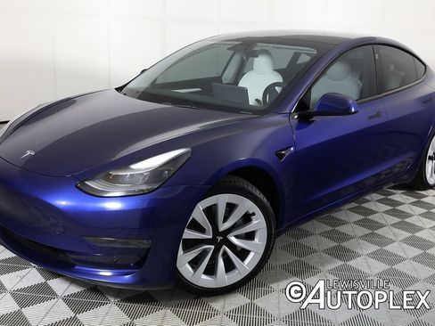 Used 2021 Tesla Model 3 Standard Range Plus RWD image 1