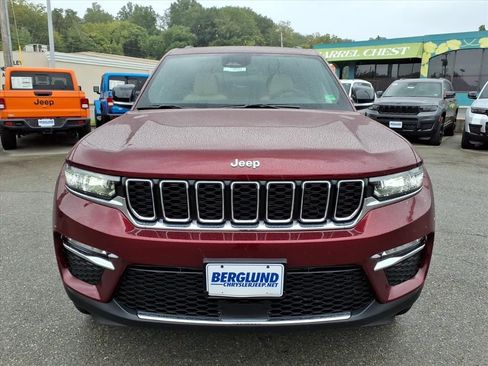 New 2025 Jeep Grand Cherokee Limited image 9