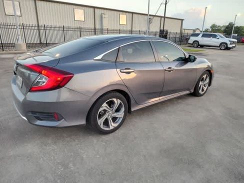 Used 2019 Honda Civic LX image 4