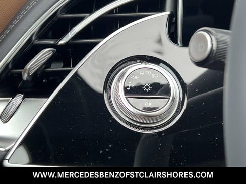 Used 2026 Mercedes-Benz E 350 4MATIC Sedan image 32