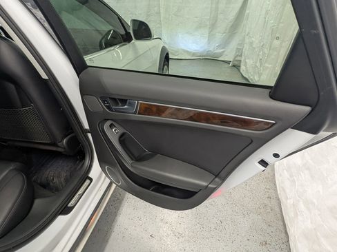 Used 2015 Audi A4 Premium Plus w/ Technology Package image 29