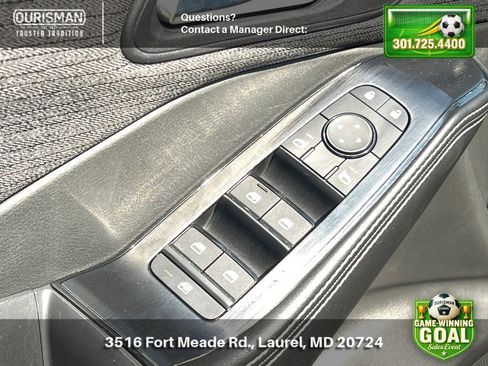 Used 2023 Nissan Rogue SV AWD/4WD image 9