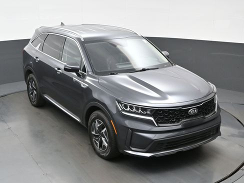 Used 2021 Kia Sorento S image 42