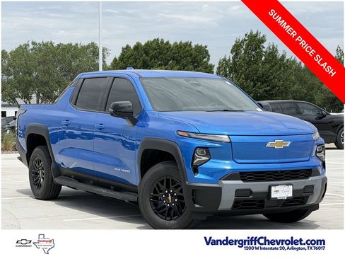 New 2026 Chevrolet Silverado EV LT w/ Plus Package AWD/4WD image 2