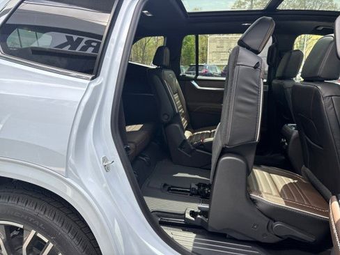 New 2026 GMC Acadia Denali Ultimate image 46