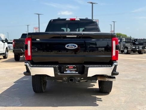 Used 2024 Ford F250 Lariat w/ Chrome Package AWD/4WD image 6