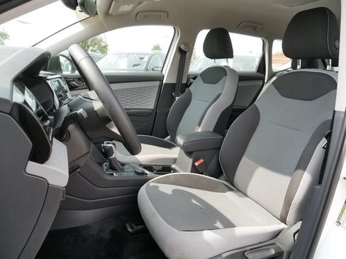 Certified 2024 Volkswagen Taos S AWD/4WD image 15