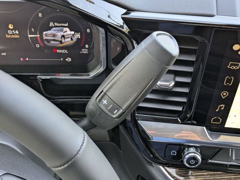 New 2026 GMC Sierra 1500 Elevation AWD/4WD image 19