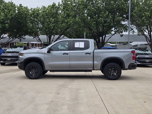 Used 2024 Chevrolet Silverado 1500 ZR2 w/ Technology Package AWD/4WD image 12