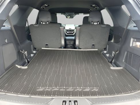 New 2026 Ford Explorer ST-Line w/ ST-Line Street Pack RWD image 11