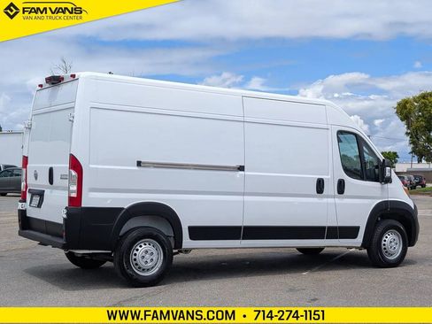 Used 2026 RAM ProMaster 2500 w/ Convenience Group FWD image 7