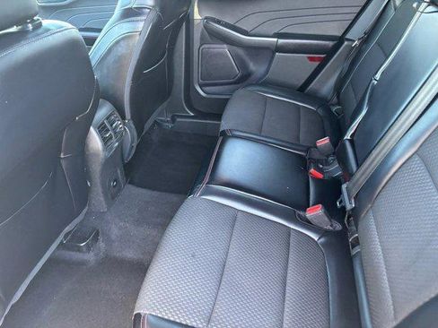 Used 2024 Ford Escape ST-Line image 16