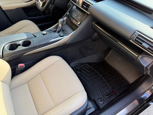 Used 2017 Lexus IS 300 AWD w/ Navigation System Package image 9