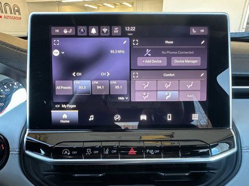 Certified 2024 Jeep Compass Limited image 4