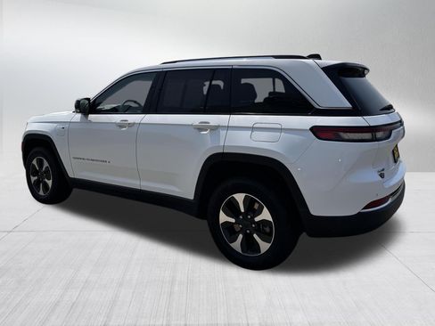 Used 2024 Jeep Grand Cherokee Limited 4xe AWD/4WD image 5